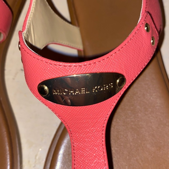 Michael Kors Pink and Brown Sandals. Size 8 in women’s. - Picture 2 of 3